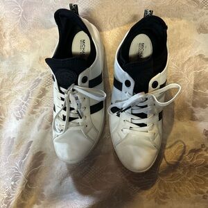 Michael Kors White and Black Leather Low-Top Sneakers